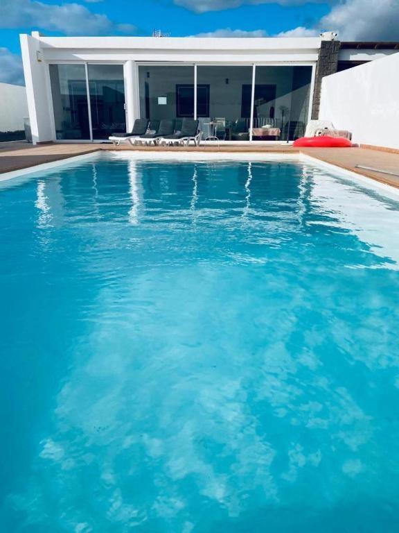 Villa Baroli Amplia Piscina Privada Climatizada Playa Blanca  Exteriér fotografie